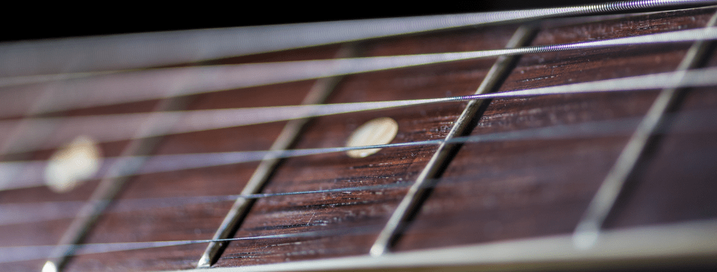 how many frets on a guitar - banner